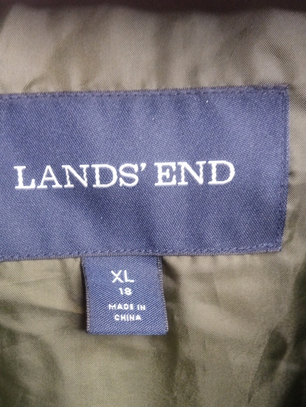 LANDS END FLORAL PUFFER VEST - Picture 4 of 10